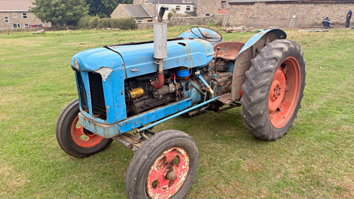 Fordson major e1a starts - fordson,