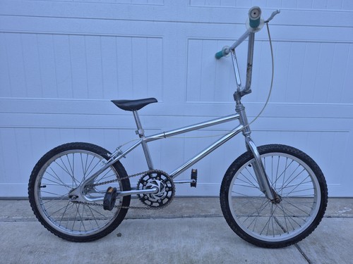 Old school bmx - school, hutch