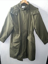 Ladies Parka Style Cold Weather Coat Size Medium Pre Owned