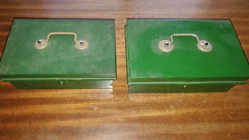 Vintage victa green - metal, cash