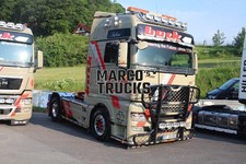 Truck photo MAN TGX V8 tractor