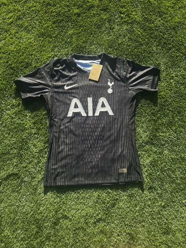 Spurs football shirt