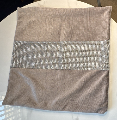 Grey silver square - &,