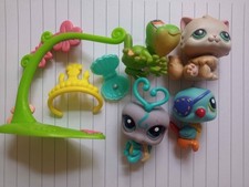 LPS Littlest Pet Shop Bundle