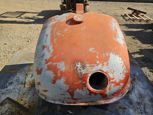 Nuffield tractor fuel tank - nuffield,
