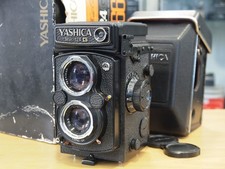 Yashica 124G 66 6X6 TLR 120 Medium Format Camera, Boxed. u19056