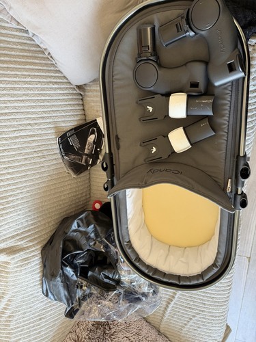 Icandy peach carrycot - 4, and