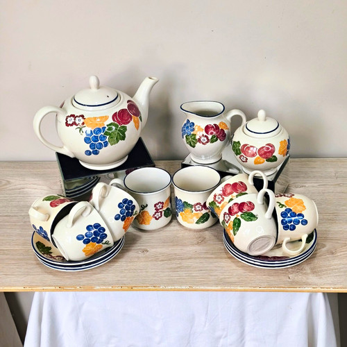 Staffordshire vintage chianti - vintage,