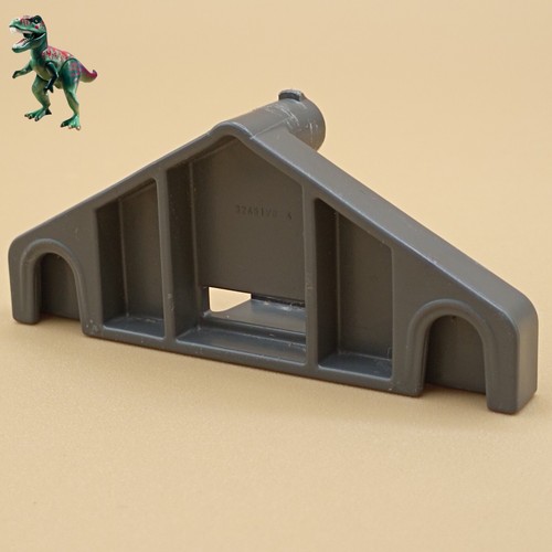 Playmobil truck wheel mount - playmobil-truck,