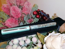 Swarovski Crystalline Gloss