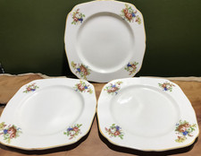 Vintage Floral Flowers Cream