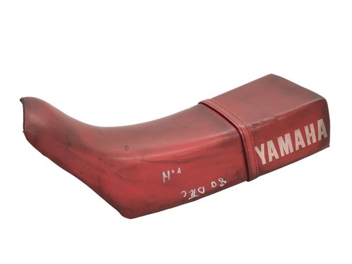 Yamaha 125 seat - dt,
