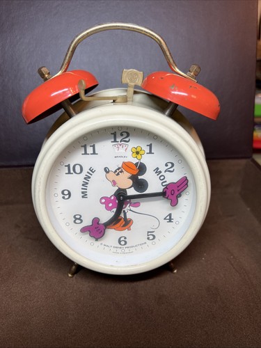 Vintage 1970 minnie - vintage,