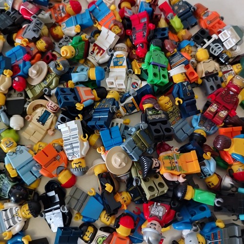 Lego minifigures bundle - minifigures, job