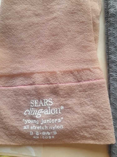 Pairs vintage nylon - 3,