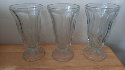 Sundae glasses vintage - -,