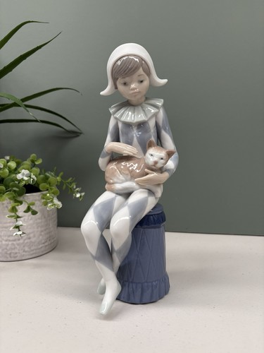 Nao lladro jester harlequin - nao, by