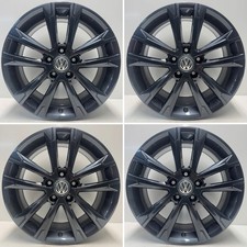 Volkswagen Golf 17”