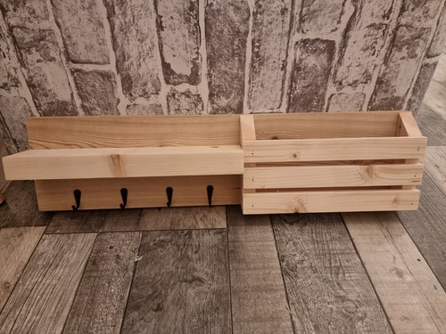 Wooden wall mounted hanging - wooden,