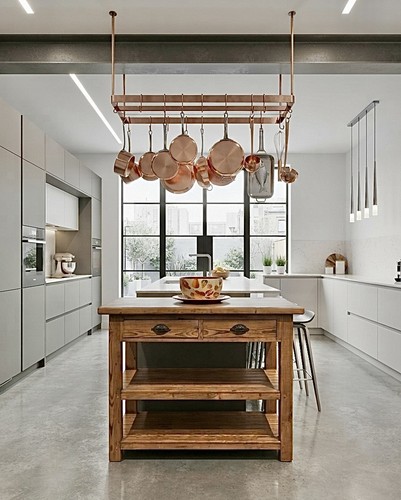 Barker stonehouse pine - barker,