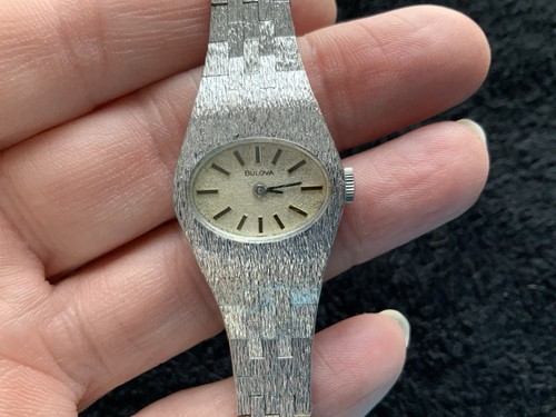Vintage 1970s ladies bulova - ladies,