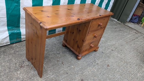 Solid pine desk - bun, 3