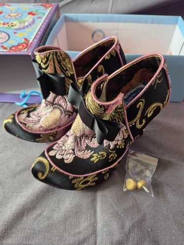 Irregular choice lovingly - choice,