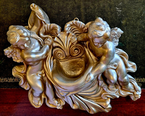 Gold resin cherub angel - gold,