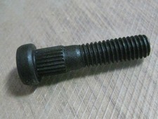 (Quan 18) 3/8 – 16 Captive