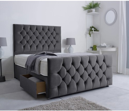 Plush velvet chesterfield - velvet,