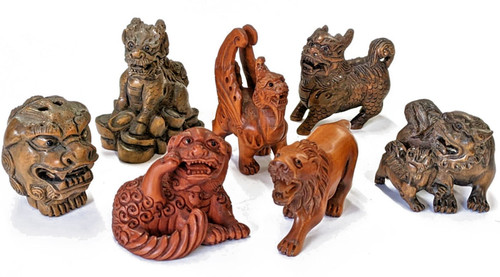 Complex netsuke dog and - complex,
