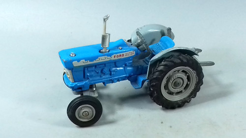 Corgi ford 5000 - 67,