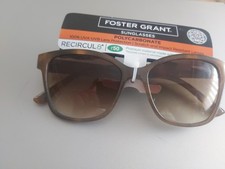 Foster Grant suare shape