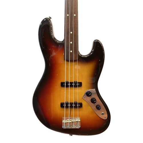 Squier jazz bass serial - jv,