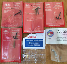 Amati 2 x 4010/20 & 2 x 4020/20 anchors 20mm plus a ships wheel and cleats