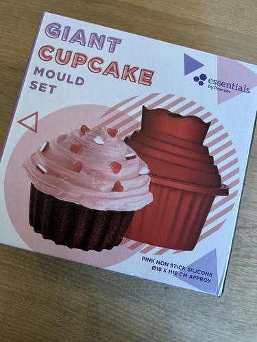3pcs giant cupcake - giant,