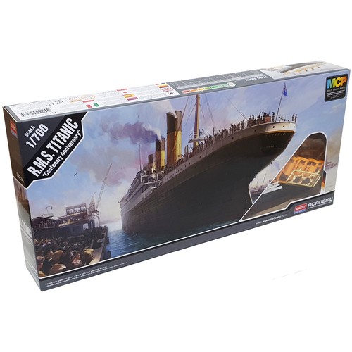 Academy s titanic - academy,