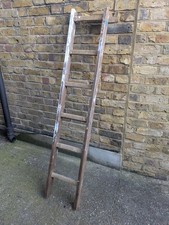 (10) VINTAGE  WOOD 6 RUNG