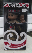 LOVELY   PARRS Authentically