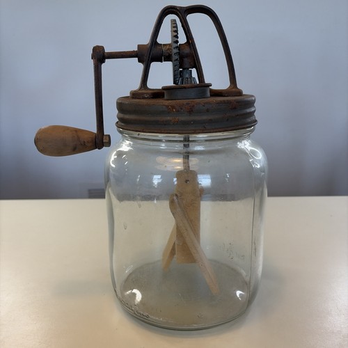 Antique gallon owen - 1,