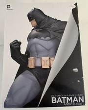 BATMAN STATUE - Rare Artist