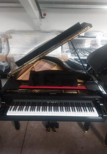 Yamaha grand black - g3,