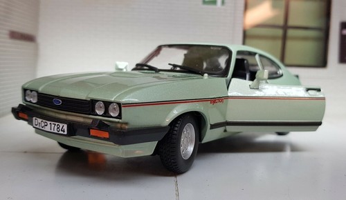 Ford capri mk3 1982 green - 1982, 2.8i