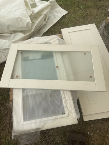 Ivory painted grained - ivory,