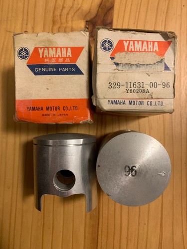 Genuine yamaha td3 pistons - yamaha,