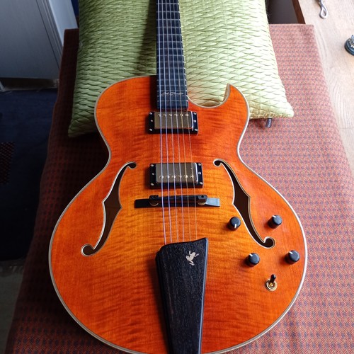 Eastman ar380ce john - john, pisano