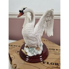Giuseppe Armani 1990 Swan Open Wings Statuette Figurine 6 Inch 2110S Collection