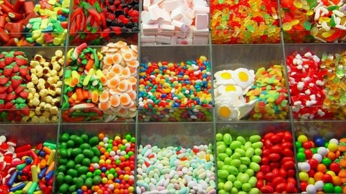 Pick mix traditional retro - traditional,