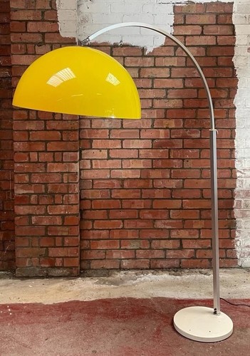 Vintage floor standing arc - standing,