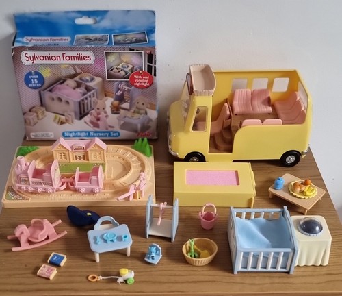 Sylvanian families nursery - families,